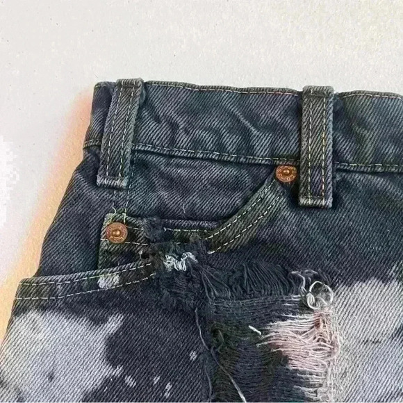VTG 90s LEVI'S Orange Tab High Rise Black Denim Shorts 31” Waist - Picture 7 of 8